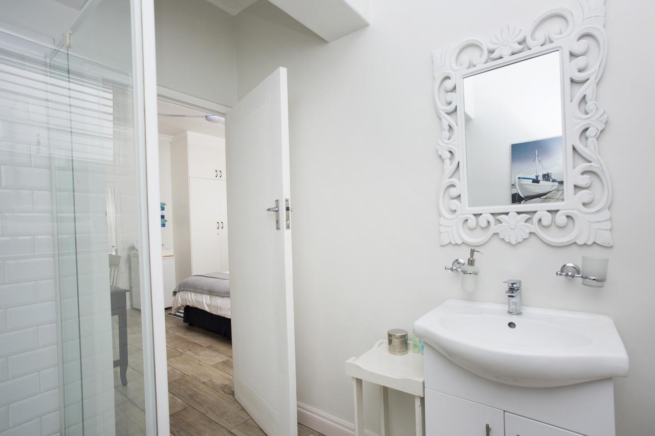 Ocean Hideaway Bed And Breakfast อมันซิมโทที ภายนอก รูปภาพ