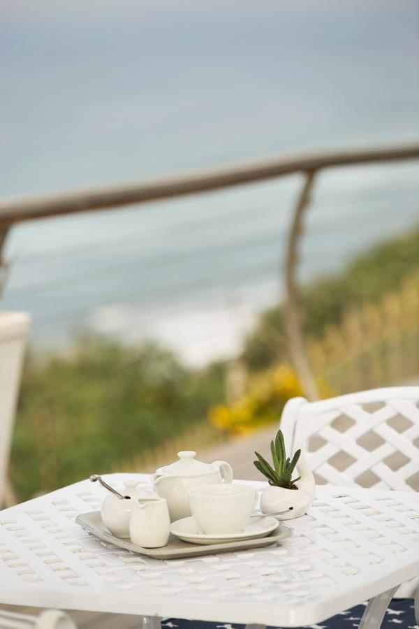 Ocean Hideaway Bed And Breakfast อมันซิมโทที ภายนอก รูปภาพ