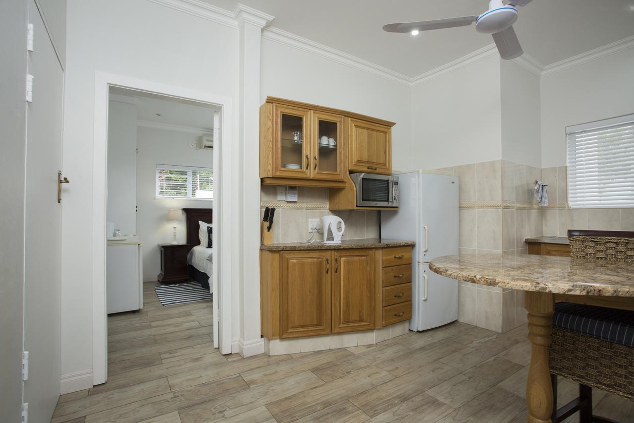 Ocean Hideaway Bed And Breakfast อมันซิมโทที ภายนอก รูปภาพ