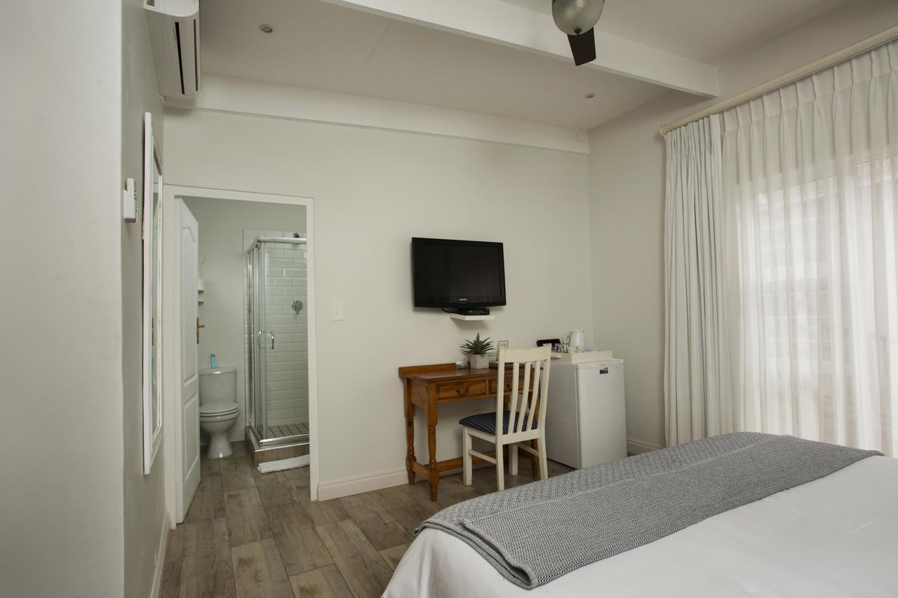 Ocean Hideaway Bed And Breakfast อมันซิมโทที ภายนอก รูปภาพ