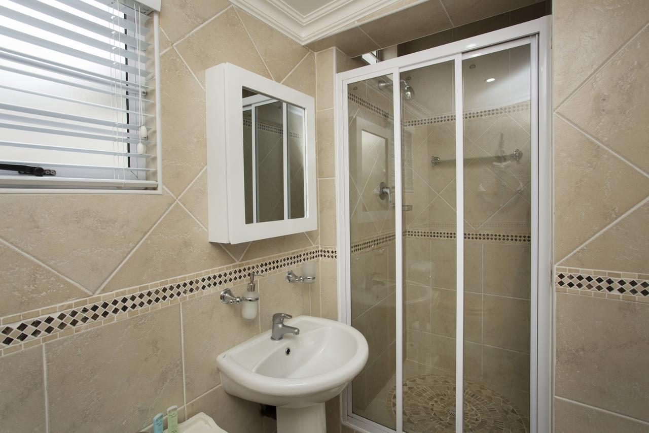 Ocean Hideaway Bed And Breakfast อมันซิมโทที ภายนอก รูปภาพ